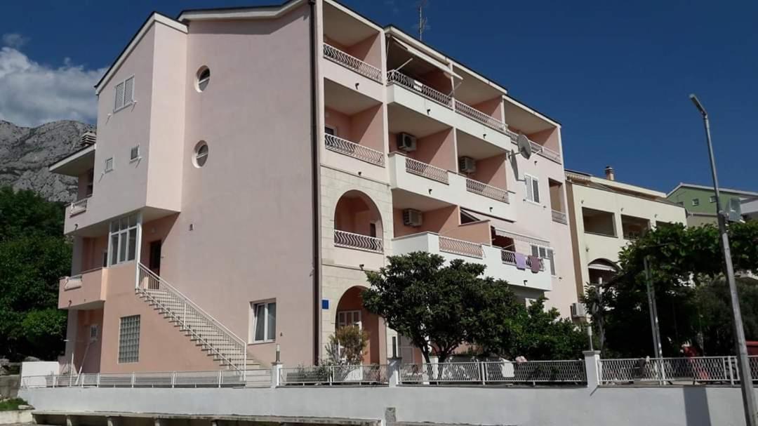 Ferienwohnung Katrin 101 Tučepi Exterior foto